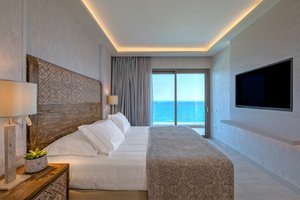 Executive Suite (SeaView)