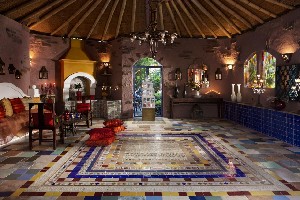 Hotel DIONYSOS wakacje