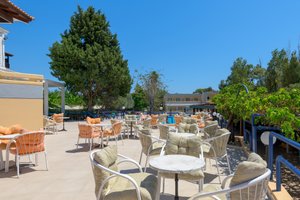 Main Bar Veranda