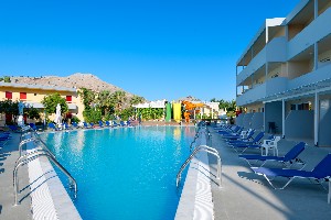 Rooms with sharing pool