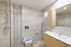 Family superior bathroom