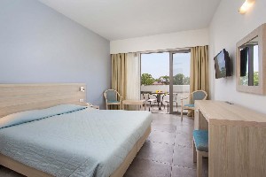 Hotel NIRIIDES BEACH wakacje