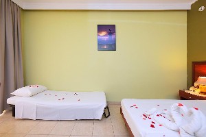 Hotel ESMERALDA wakacje