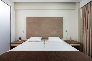 Hotel OKTOBER DOWNTOWN BOUTIQUE wakacje