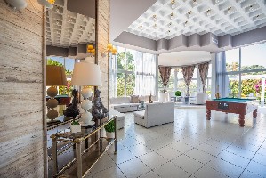 Hotel HAPPY DAYS wakacje