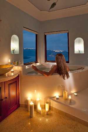 Senior Suite Private Jacuzzi