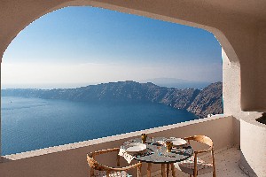 Superior Suite Veranda with Dining Area