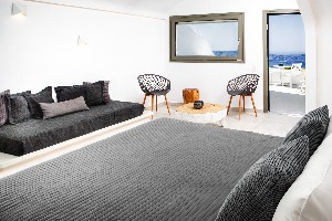 Junior Suite Caldera View