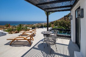 Superior Suite (SeaView, Private Pool )