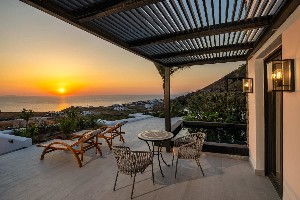 Superior Suite (SeaView, Private Pool )