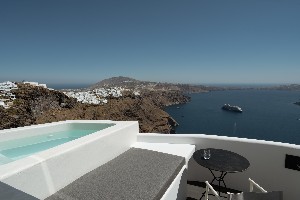 Rocca Style with Caldera View & Outdoor Hot Tub