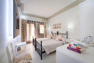 Hotel ZEPHYROS wakacje