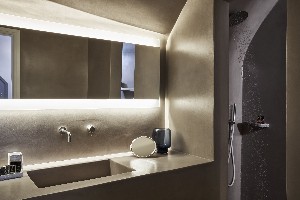 Cave Junior Suite Jacuzzi