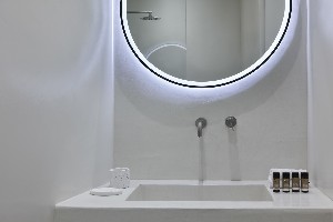 Master Suite Sea View with Heated Pool