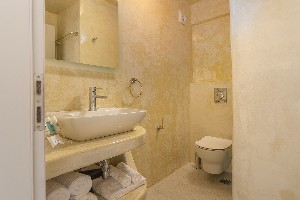 Superior Suite Sea View Outdoor Jacuzzi