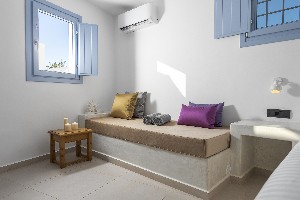 Triple Suite Outdoor Jacuzzi