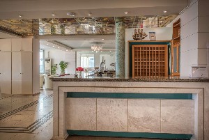 Hotel CAPTAINS COMMODORE wakacje