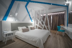 superior twin room