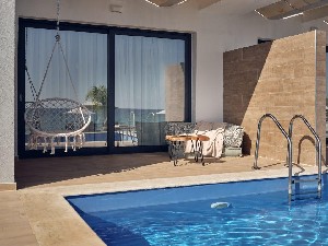 Hotel CAVO ORIENT BEACH wakacje