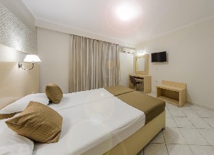 Hotel KARRAS wakacje