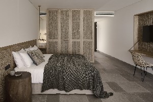 Junior Suite Pool View