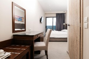 Hotel TESORO wakacje