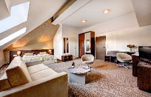 Hotel GRAND HOTEL JASNA wakacje