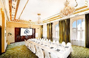 Hotel GRANDHOTEL PRAHA wakacje