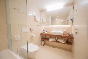 Quad Deluxe Room (Balcony)