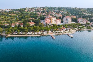 Hotel WELLNESS HOTEL APOLLO wakacje