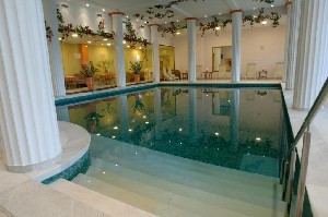 Hotel GRAND HOTEL TOPLICE wakacje