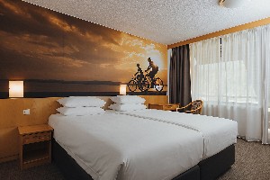 Hotel KOMPAS wakacje