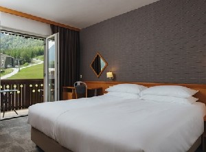 Double Room (Resort View)