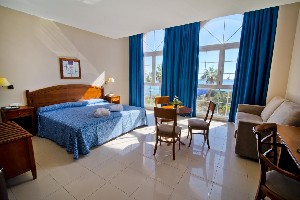 Hotel BAHIA TROPICAL wakacje