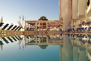 Hotel PERLA MARINA wakacje