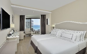 Premium Sea View Room