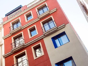 Hotel CATALONIA AVINYO wakacje