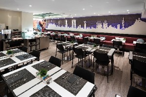 Hotel CATALONIA AVINYO wakacje