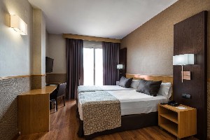 Hotel CATALONIA SAGRADA FAMILIA wakacje