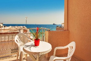 balkon z widokiem na morze