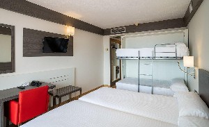 Hotel MEDPLAYA SANTA MONICA wakacje