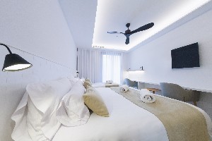 Superior Balcony Room