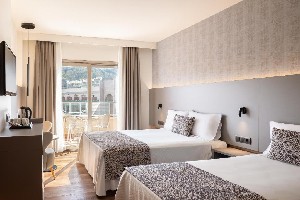 Hotel GOLDEN BAHIA DE TOSSA AND SPA wakacje