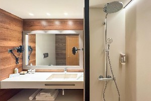 Hotel GOLDEN BAHIA DE TOSSA AND SPA wakacje