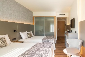 Hotel GOLDEN BAHIA DE TOSSA AND SPA wakacje