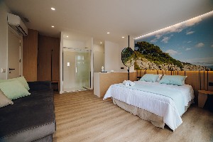 Family Connected Room