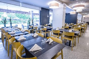 Hotel CALIFORNIA GARDEN wakacje