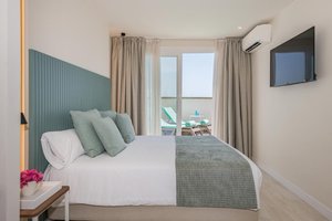 Hotel EUROSALOU wakacje
