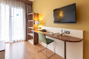 Hotel GOLDEN AVENIDA FAMILY SUITES wakacje