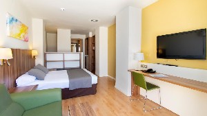 Hotel GOLDEN AVENIDA FAMILY SUITES wakacje